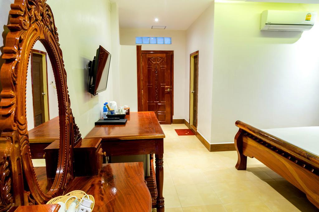 Ly Heng Chhay Hotel Krong Poi Pet Luaran gambar