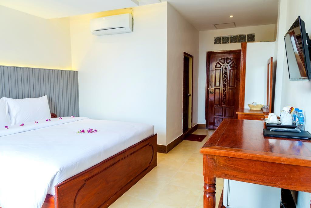Ly Heng Chhay Hotel Krong Poi Pet Luaran gambar